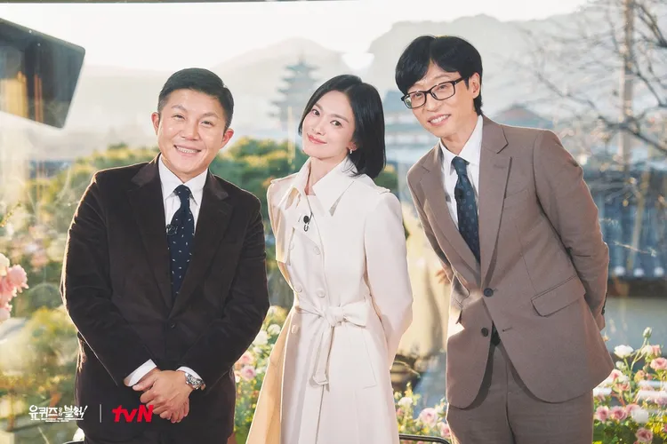 宋慧喬（中）自認對搞笑有野心，提到「身為女人宋慧喬、人類宋慧喬、演員宋慧喬，雖然有痛苦也有快樂的事」。翻攝tvN