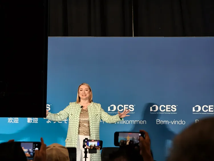 CTA行銷與傳播副總裁Melissa Harrison與參與媒體分享2025年將聚焦於五大亮點。趙筱文攝影