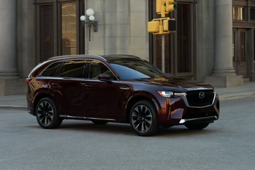 25年式MAZDA CX-90全車系升級9氣囊 179.9萬元起即日接單