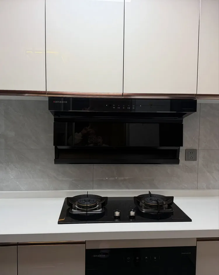 小甜甜對新生活相當滿意。翻攝小甜甜臉書