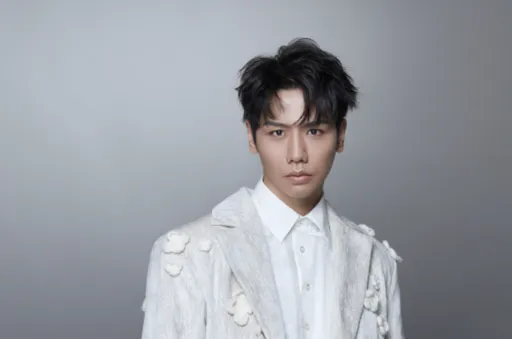 獨家|蔡旻佑被爆騙色!露骨對話曝光「我想和你x愛」 本人親回:快把我綁起來