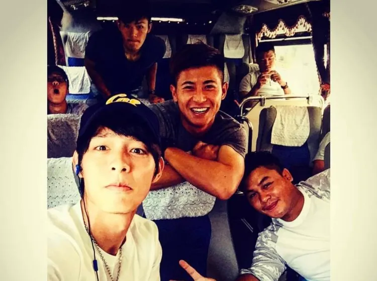 曹佑寧曬出9年前與陳傑憲前往球場的嫩照。翻攝自曹佑寧IG