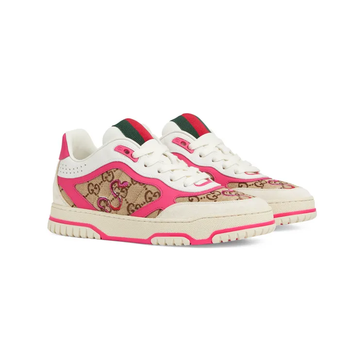 GUCCI蛇年系列女士運動鞋，3萬9000元。品牌提供
