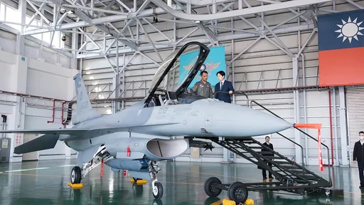 法媒:台灣面臨中國威脅卻大砍國防預算 「找不到更不合時宜的時刻了」