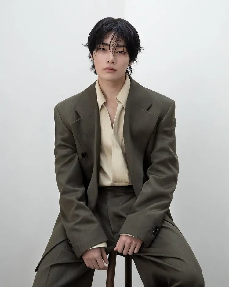 Stray Kids成員I.N成為BOTTEGA VENETA品牌大使。品牌提供