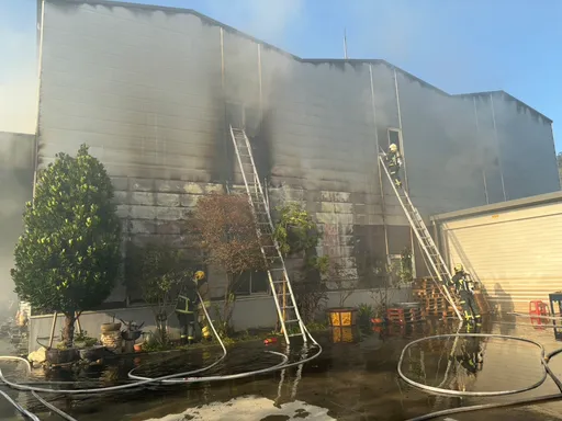 竹縣工廠火警　警義消搶救4小時撲滅！財損約5百萬元