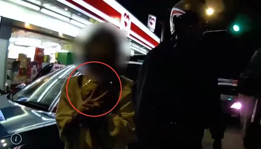 25歲伴遊妹收7000陪客吸「喪屍煙彈」 嗨暈遇警「抱小豬裝無辜」