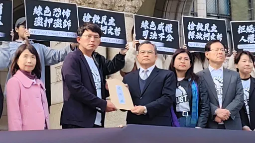 黃國昌批賴清德「綠色獨裁」 力邀司法院代院長1/11上街聽人民憤怒之聲