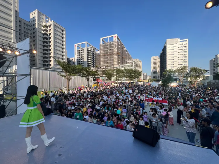 仁武區房價近期成交開始邁向全面單坪35萬元以上行情。葉家銘攝