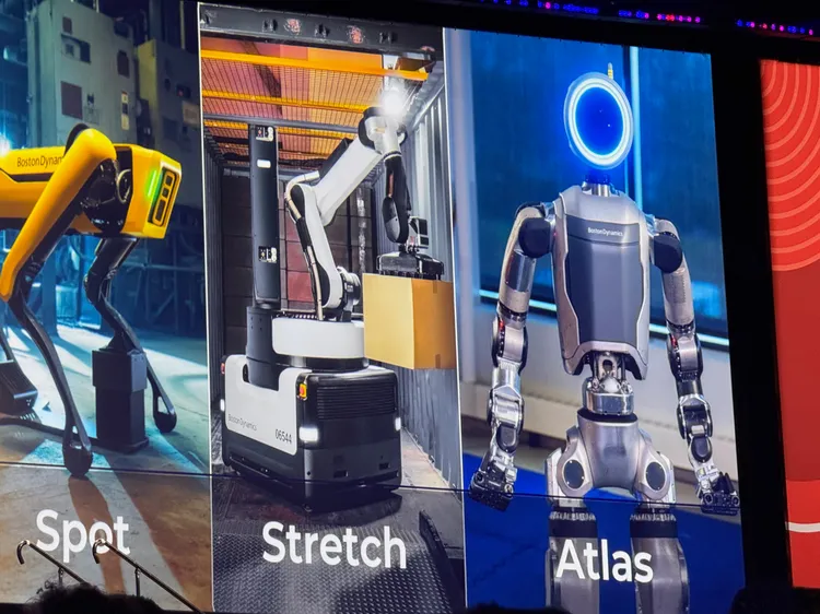波士頓動力有Spot、Stretch與Atlas三種AI機器裝置。趙筱文攝