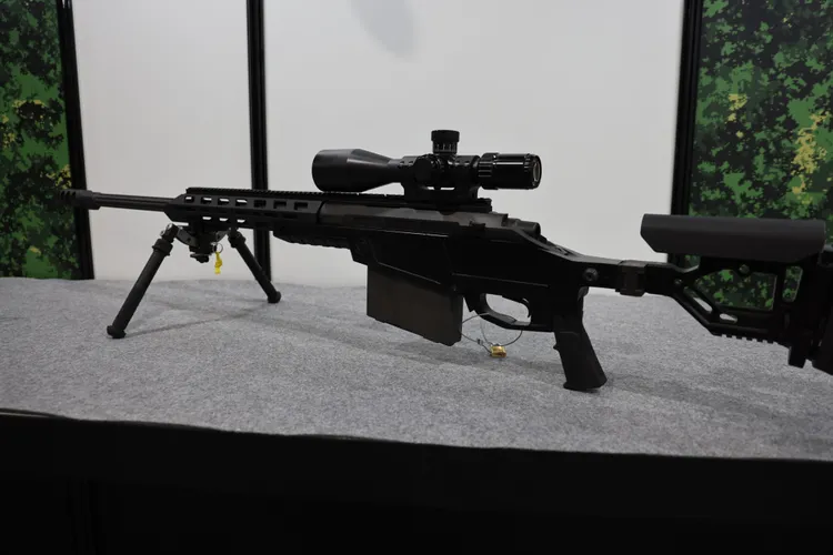 2023年國防航太展，軍備局展出之12.7 公釐的T112 重型狙擊槍。記者李俊毅攝