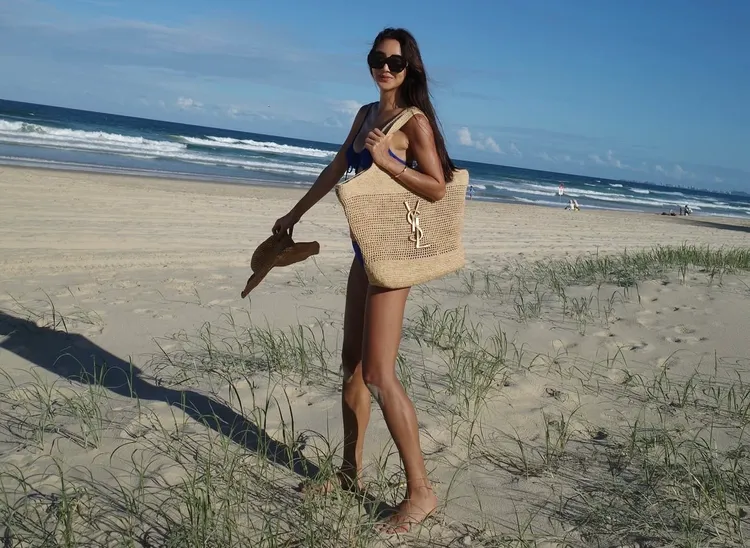 吳速玲展露修長美腿。翻攝吳速玲IG