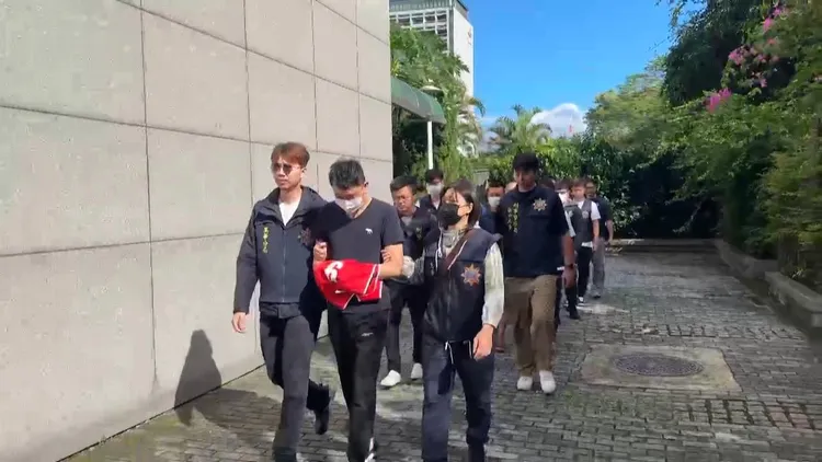 陳姓分會長遭送辦。警方提供