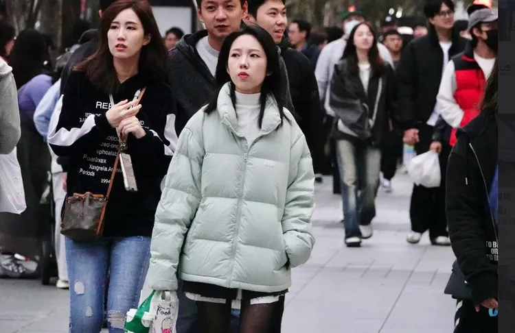 黃軒醫師提醒漸層式保暖，可以增溫37%。資料照片