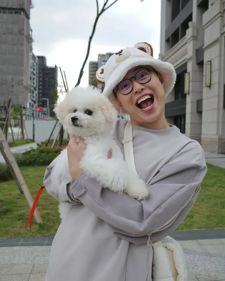 High咖逆風挺小優。翻攝High咖臉書