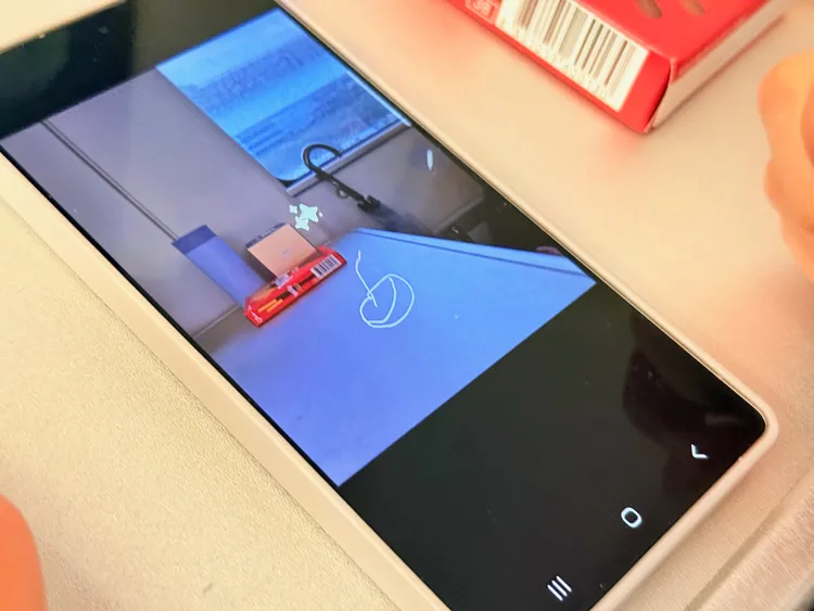 三星要透過S25系列讓消費者對於AI的存在不再覺得遙不可及，而是一個讓自己變得更好的身邊助理。趙筱文攝