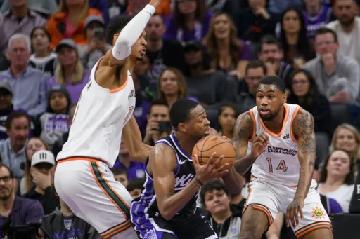 NBA再传重磅交易!全明星控卫被送到马刺 联手文班亚马