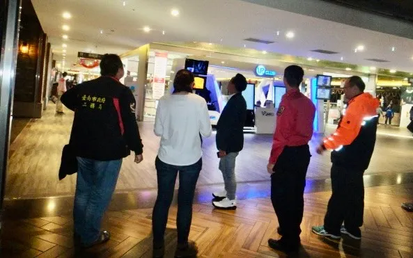 南市府將確實查核，百貨商場在進行裝修前須依法申報。南市府提供