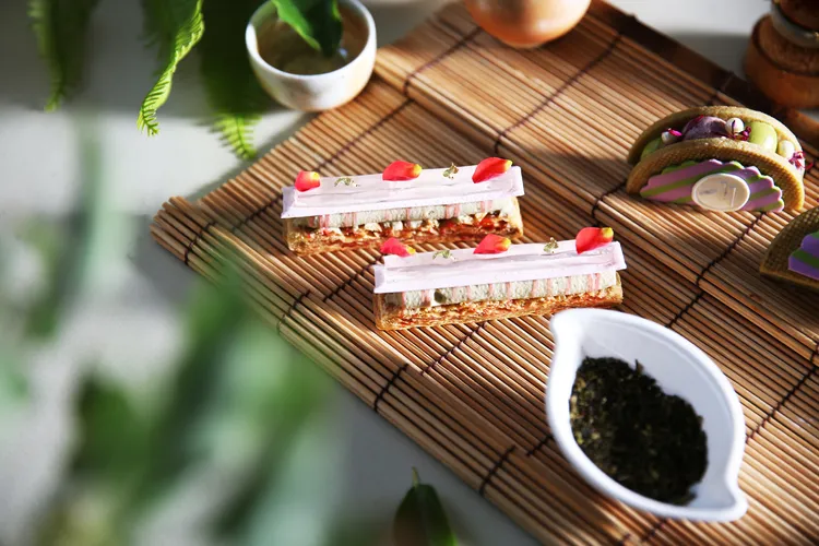 玫瑰鐵觀音千層。業者提供