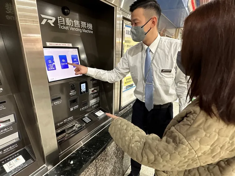 「台鐵心站獎」評選出全台最具溫暖與服務精神的10大績優車站。台鐵提供