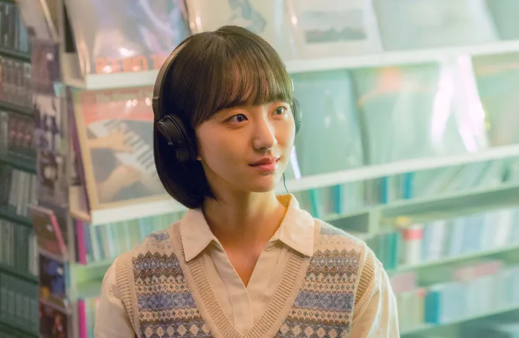 元真兒變身韓版桂綸鎂角色。網銀國際提供