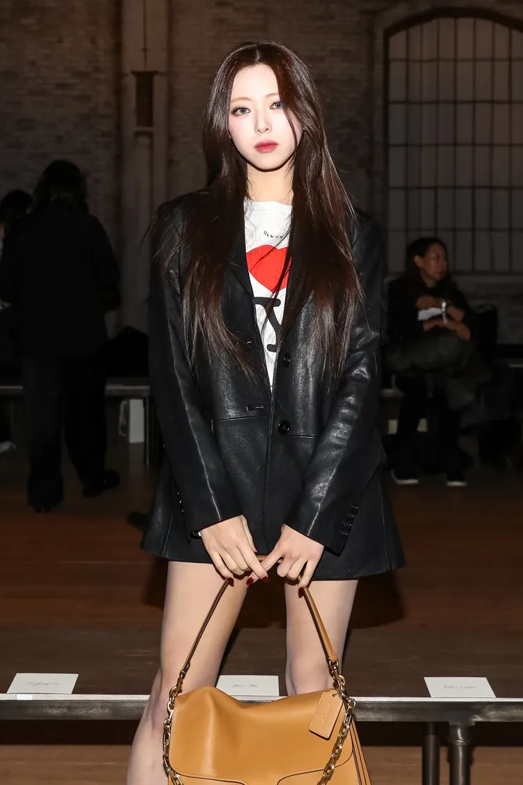 韓團ITZY成員Yuna（申有娜）。品牌提供