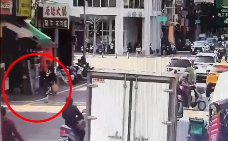 張姓婦人失蹤前最後身影就在前鎮區，距離張姓老翁住處僅約300公尺。民眾提供