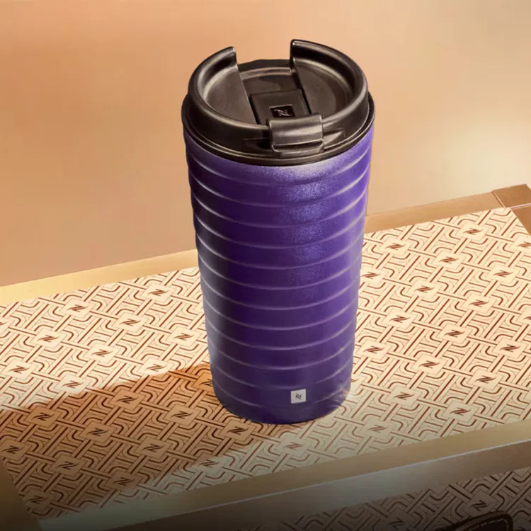 Travel Touch 咖啡隨行杯紫愛你限量色。業者提供