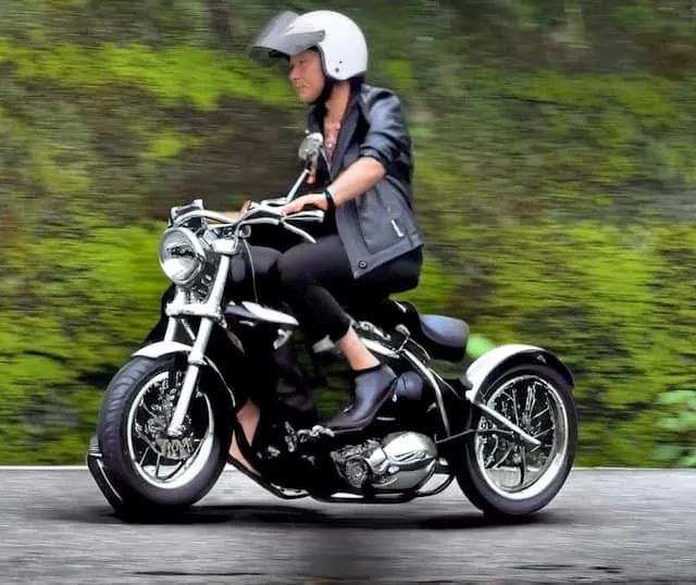 甚至有人將陳父變裝成哈雷重機騎士。陳先生授權提供