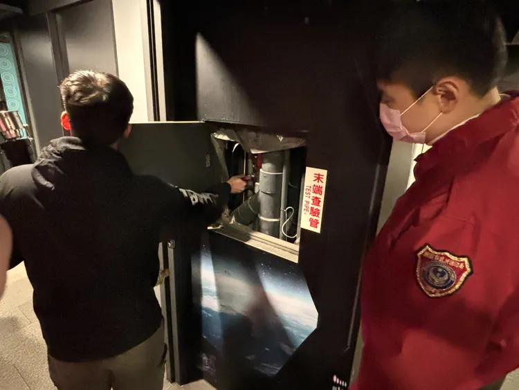 管線安檢。桃園市消防局提供