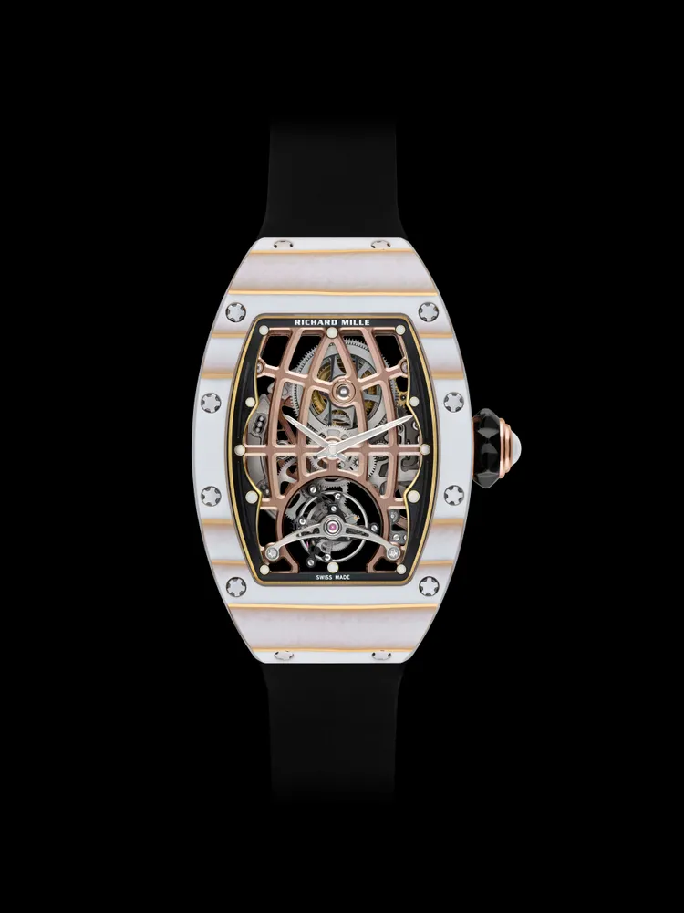 Richard Mille RM 74-02自動上鍊陀飛輪腕錶，52.63*34.40mm，Quartz TPT石英纖維錶殼，鏤空CRMT5自動上鍊陀飛輪機芯，動力儲存50小時，防水深度50米。品牌提供