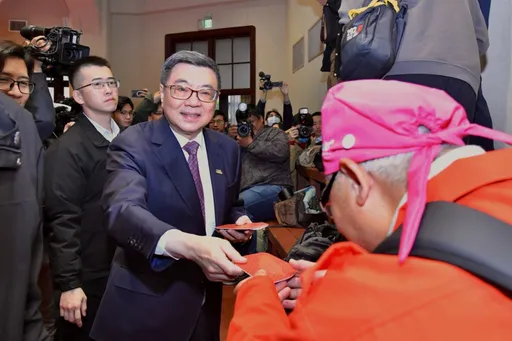 行政院新春團拜!卓榮泰盼「讓國家回復正常運作」