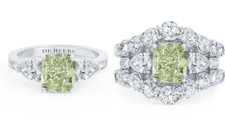 Foundation鑽石嵌套式戒指，中央主石為2.15克拉黃綠鑽。品牌提供