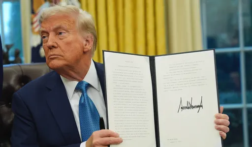 即刻生效！白宮強調川普「如期」2/1對中加墨課關稅　痛批路透報導不實