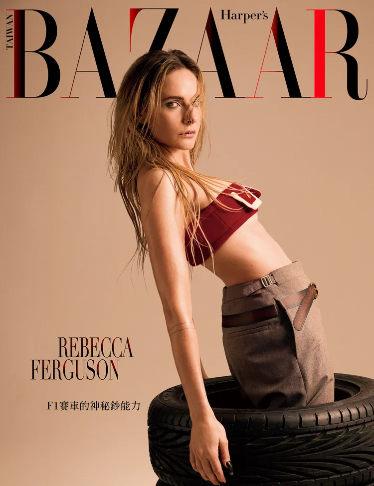 Rebecca Ferguson拍攝《Harper’s BAZAAR》封面。《Harper’s BAZAAR》國際中文版提供