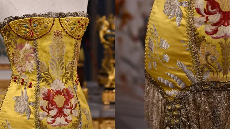 混合圖案連身迷你裙裙擺以蕾絲拼接。品牌提供