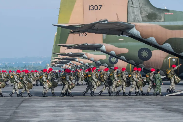 國軍C-130運輸機。取自中華民國空軍臉書