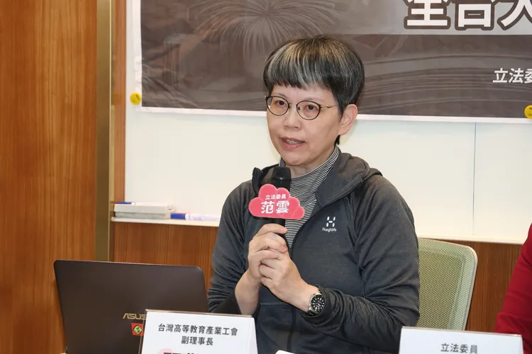 高教工會副理事長翟敬宜表示，雖然大學士一個知識菁英薈萃的地方，但是霸凌依然盛行。記者莊宗達攝