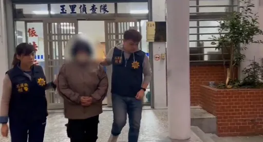 海外包裹被查扣求支付82.5萬通關費　老梗被識破！警逮花甲女車手