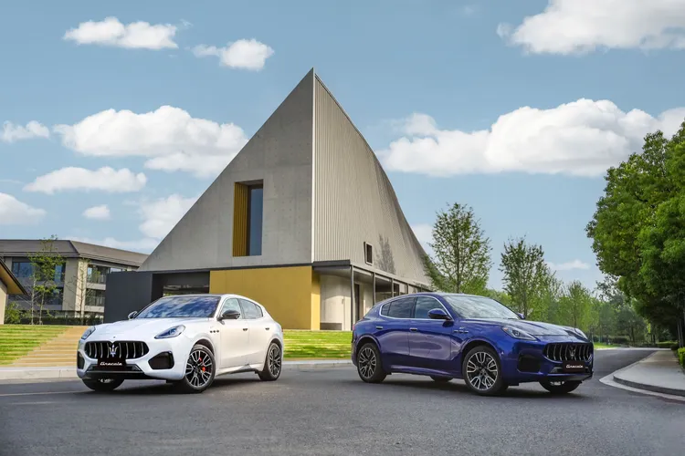 新銳海神Grecale推出多元購車禮遇針對指定年式與指定車型可享有刷卡購車禮遇，全額刷卡免手續費，再享4年保固或3年3次原廠保養專案。業者提供