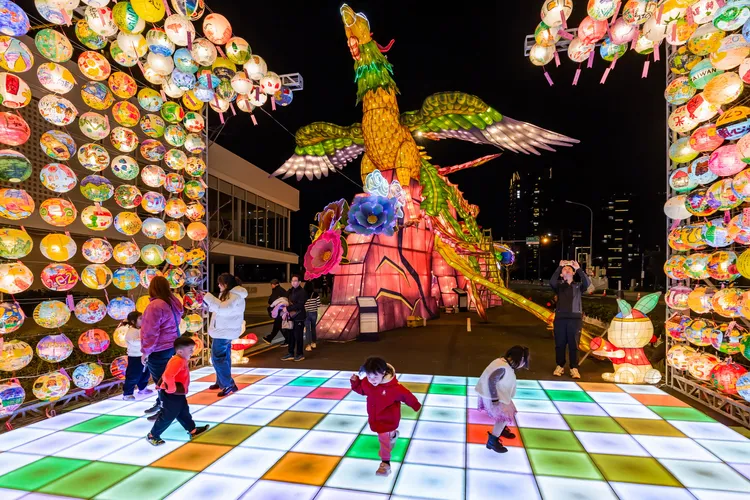 2025臺灣燈會創下許多歷史之最紀錄，其一就是創史上小朋友最多燈會。觀光局提供
