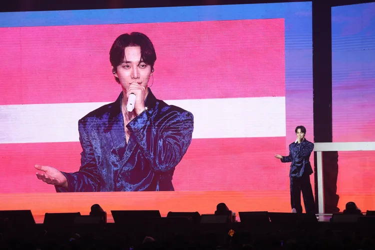 李俊昊吐槽粉絲喜歡危險的性感舞蹈。莊宗達攝