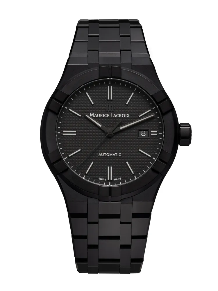 艾美表AIKON陶瓷42mm自動腕錶，ML115機芯，動力儲存38小時，防水深度200米，11萬3000元。品牌提供