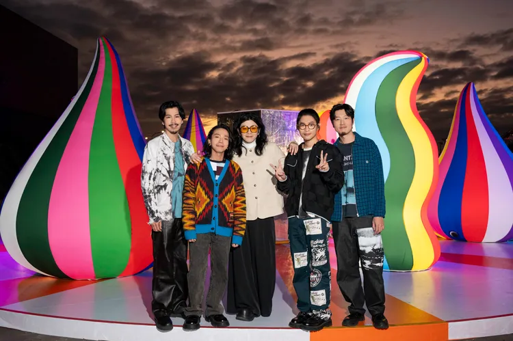 麋先生備戰高雄演唱會空檔，到桃園欣賞燈會。相信音樂提供