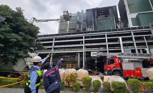 遠東化纖廠爆炸釀2死19傷 職安署勒令停工、啟動職災慰助