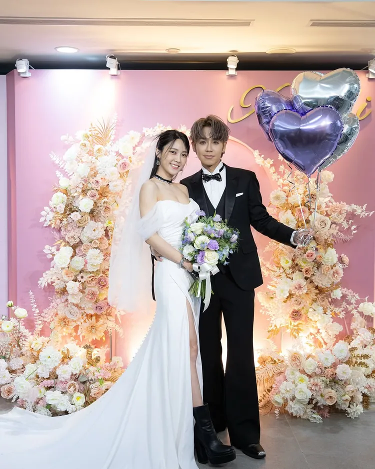 鼓鼓、大元12年戀情修成正果。翻攝鼓鼓IG