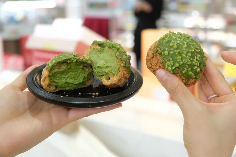 亞尼克2/17起再推常態會員官網首購禮，送宇治抹茶泡芙。業者提供