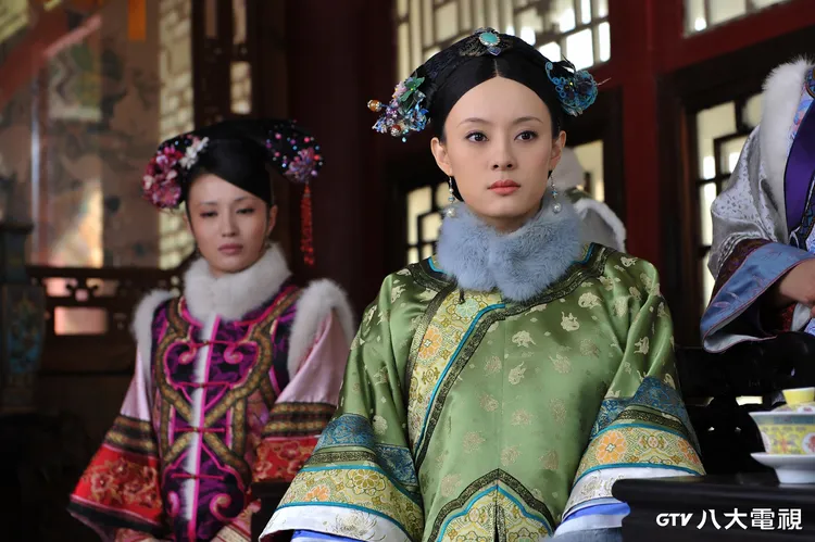 「過年看甄嬛」已是大批劇迷迎接農曆新年的儀式感。八大提供