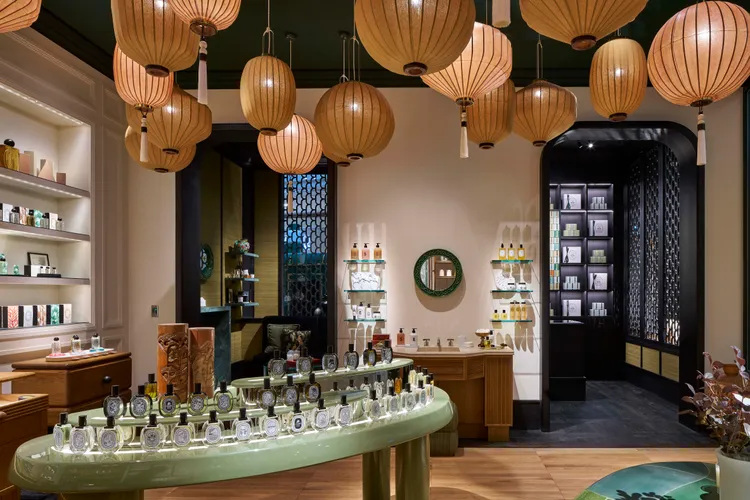 Diptyque位在台北101的全台首間形象旗艦店，擁有迷人的對稱佈局。品牌提供