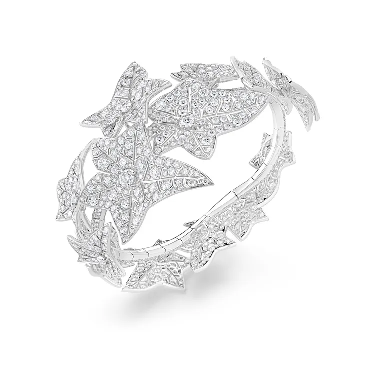 常春藤鋪鑽手鍊。品牌提供